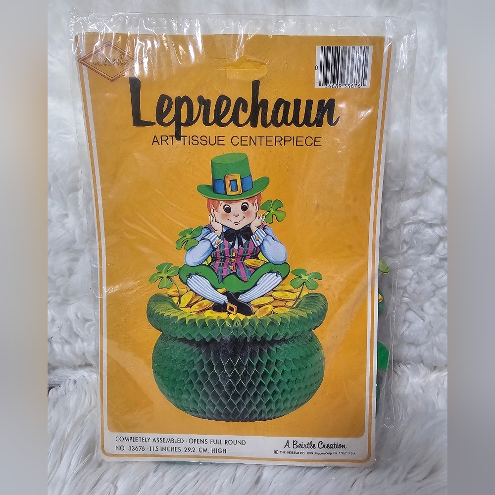 Vintage NOS The Beistle Co. 1979 Leprechaun Art Tissue Centerpiece